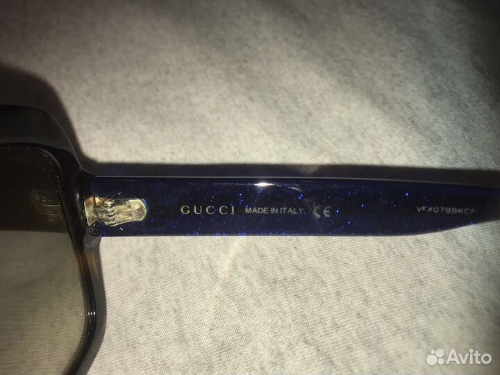 Солнечные очки gucci
