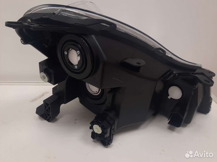Фара левая nissan almera g15