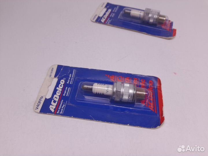 ACDelco V40FFM Свеча зажигания Новая