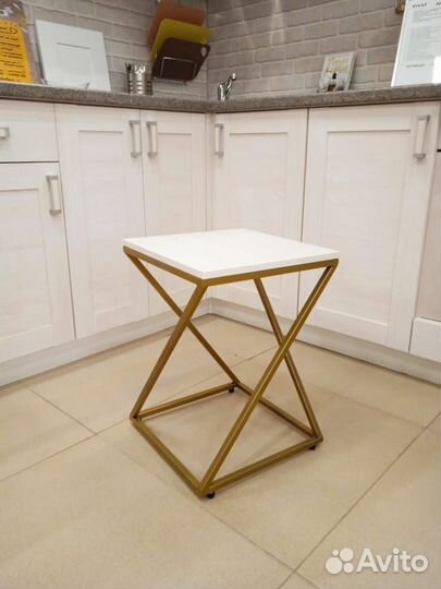 Подставка для цветов