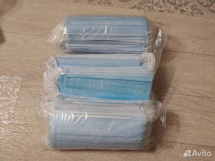 Маска одноразовая медицинская