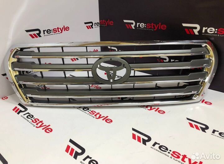 Решетка радиатора Toyota Land Cruiser 200 2м U472