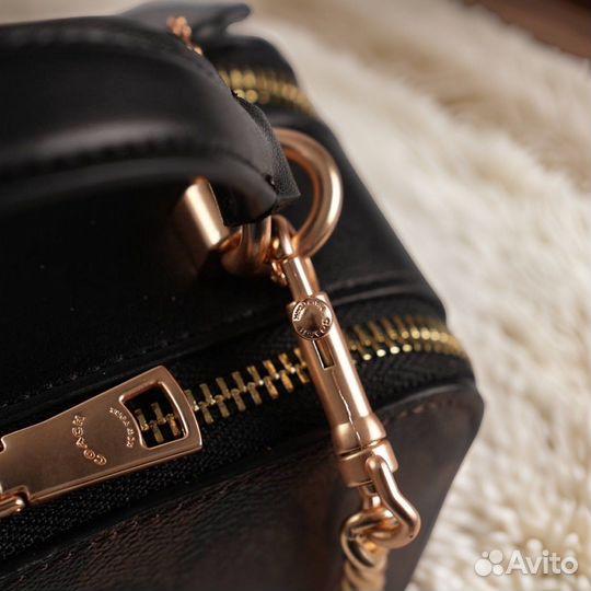 Сумка crossbody coach