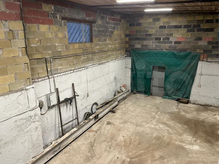 Производство, 90 м²
