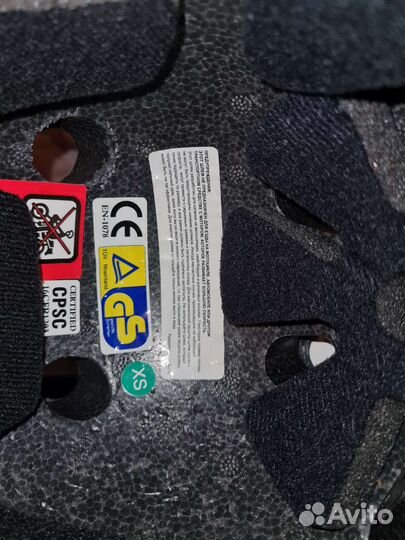 Шлем и защита для роликов, велосипеда