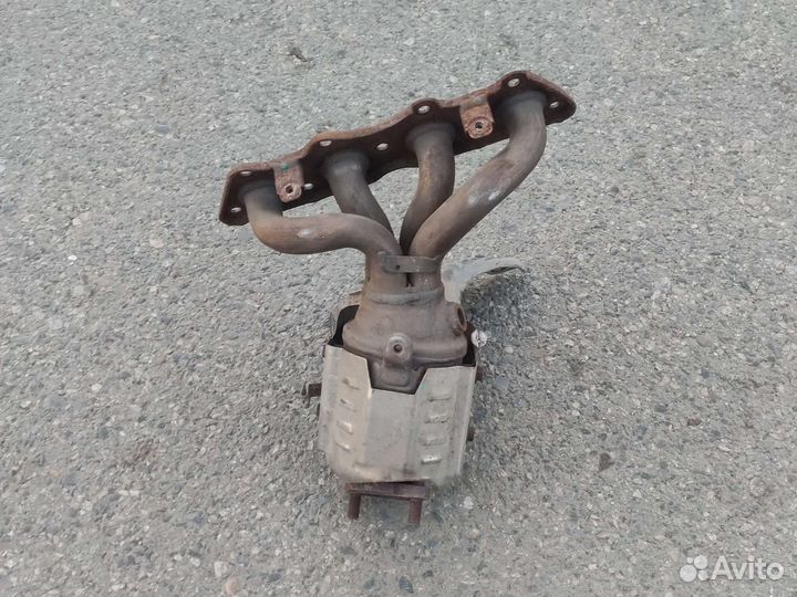 Выпускной коллектор Hyundai Solaris 2 пустой