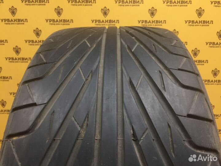 Triangle TR968 235/35 R19 91W