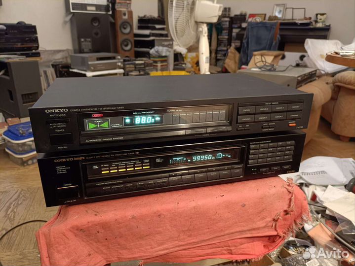 Тюнер Onkyo T-4230, T-4650