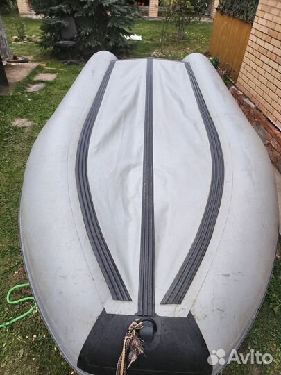 Лодка Адмирал