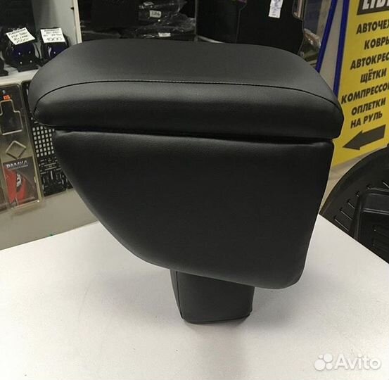 Подлокотник Hyundai solaris