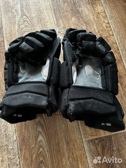 Краги хоккейные true a 4.5 SR