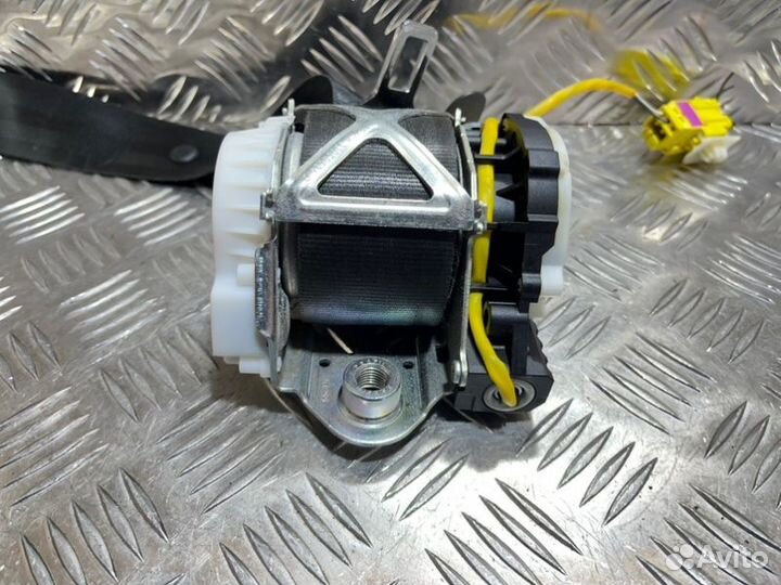 Ремень безопасности передний правый Volkswagen