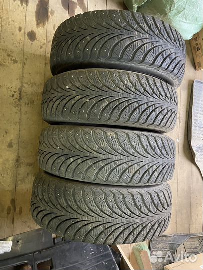 Sava Eskimo Stud 195/65 R15 91T