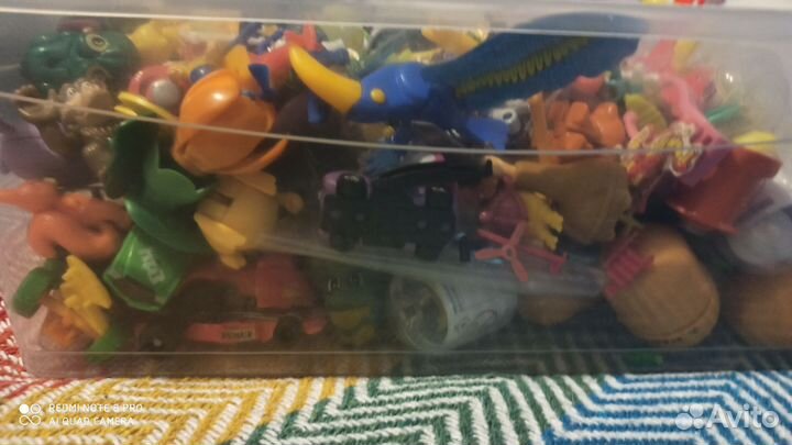 Киндер игрушки