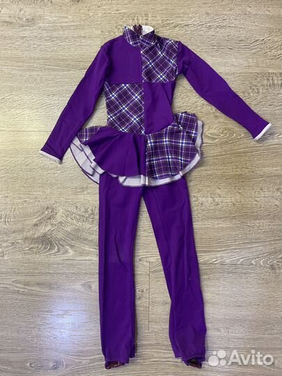 Продам костюм для фигурного катания 116-122