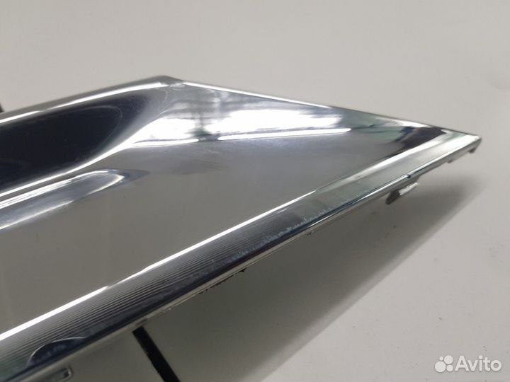 Накладка крышки багажника (Geely Atlas)