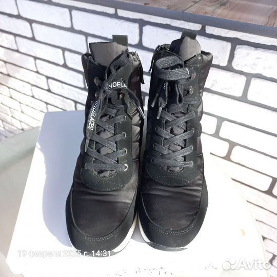 Ботинки женские зимние, демисезонные 39