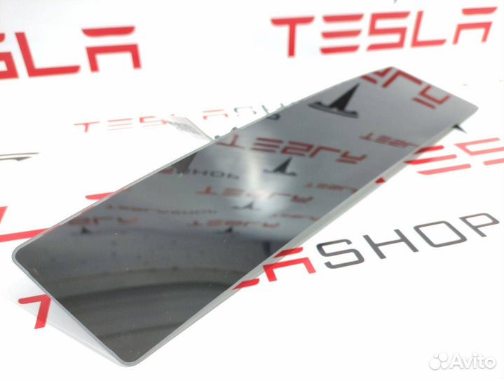 Накладка наружная (стекло) подъемной задней двери