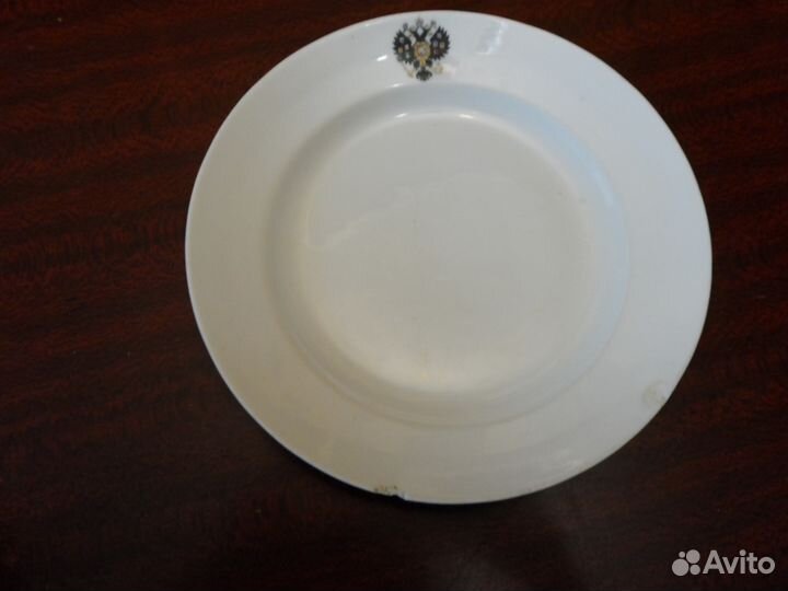 Тарелка старинная фарфоровая 1910 года выпуска
