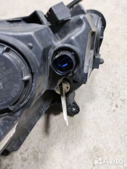 Hyundai i40 фара левая