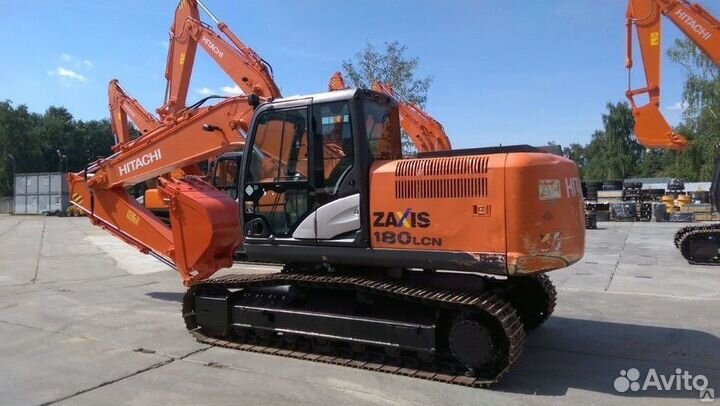 Стекло дверное на Hitachi Zaxis 180/200/210