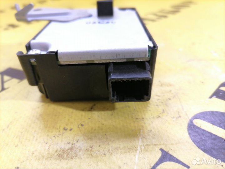 Блок электронный Toyota Rav4 40 2013-2019 2.0 3ZR