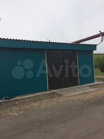 Гараж, > 30 м²