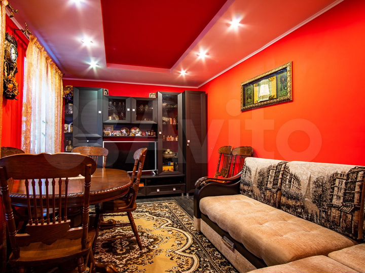 Дом 205 м² на участке 6,9 сот.