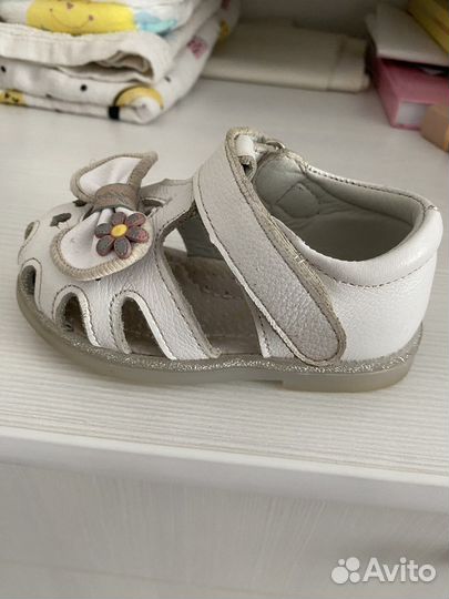 Сандали для девочки