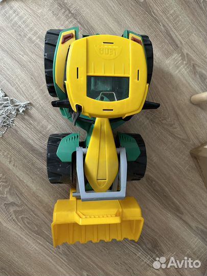 Большой трактор