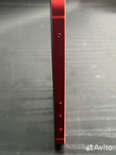 iPhone 12 красный 256