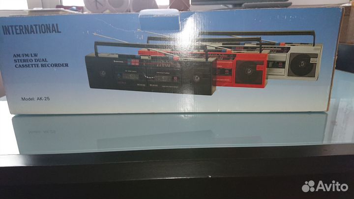 Двухкассетная магнитола International в коллекцию