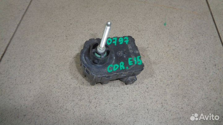 Моторчик корректора фары Toyota Corolla (E150)