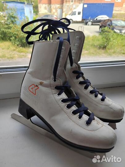 Продам коньки