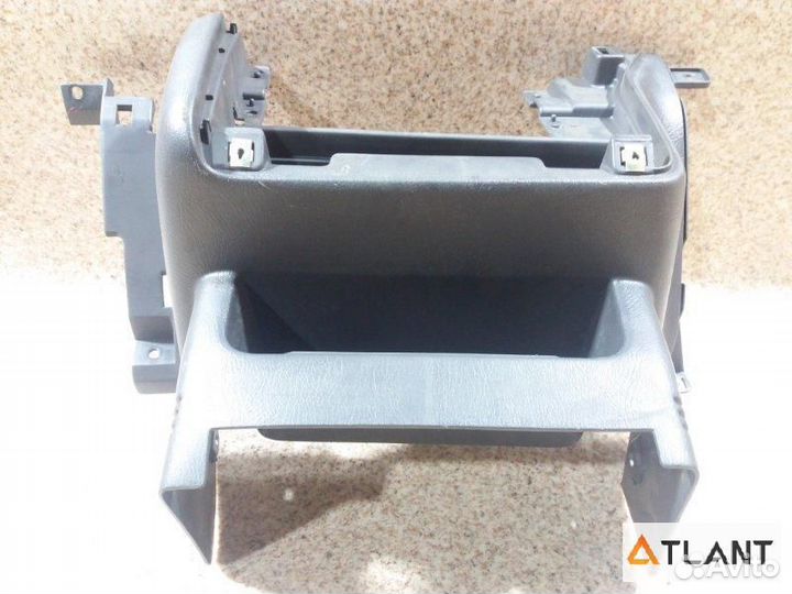 Консоль магнитофона nissan terrano