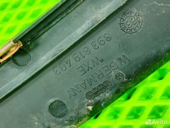 Жабо дворников водосток Audi 80 b3