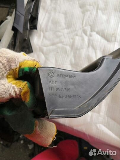 Бардачок Volkswagen Touran 1 2004