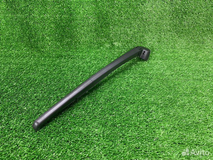 Поводок заднего стеклоочистителя Audi A3 8P VAG