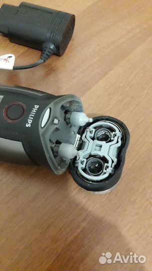 Бритва электрическая philips