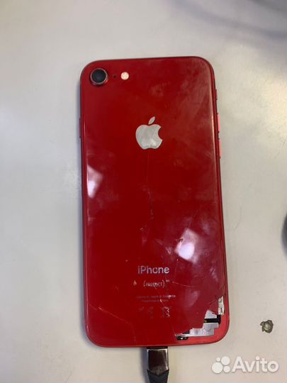 iPhone 8, 64 ГБ