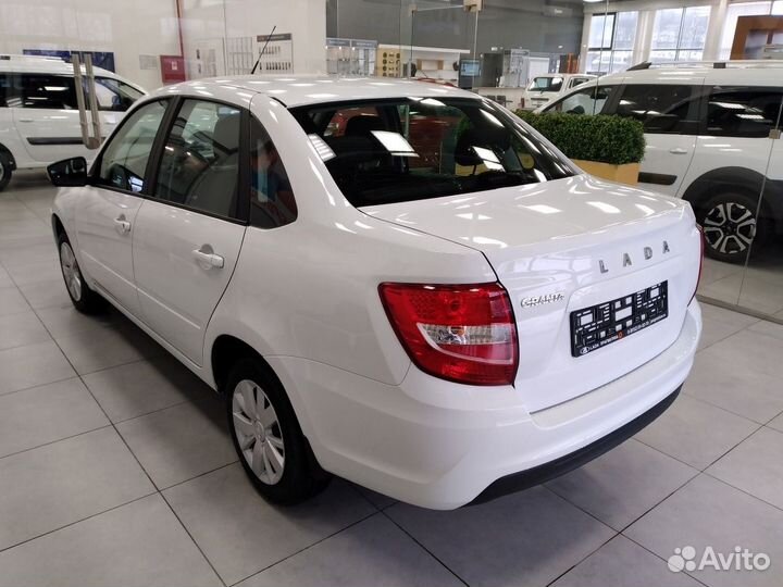 LADA Granta 1.6 МТ, 2023