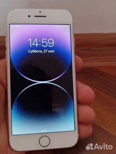 Телефон iPhone 7