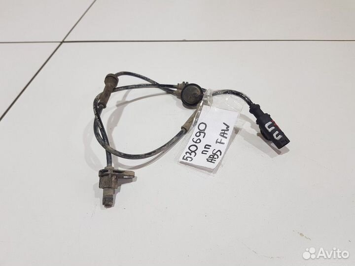 Датчик ABS передний правый (Faw Besturn X40)