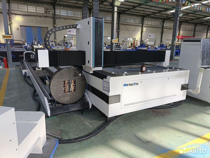 Оптоволоконный лазерный станок metaltec 1560B