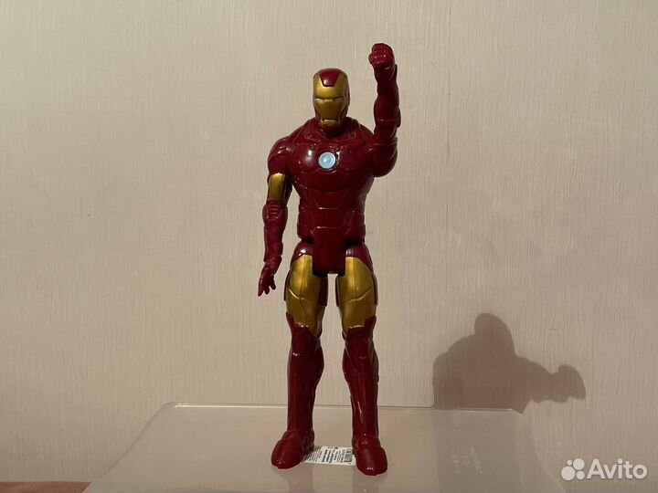 Фигурка Железный Человек