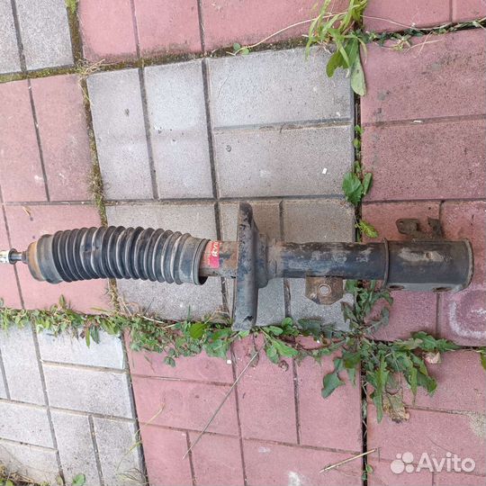 Стойки задние сузуки лиана