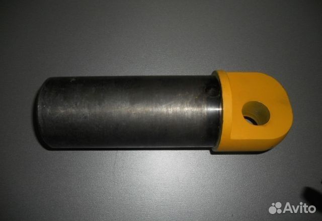 Палец каретки вверх JCB 3CX / 4CX запчасти