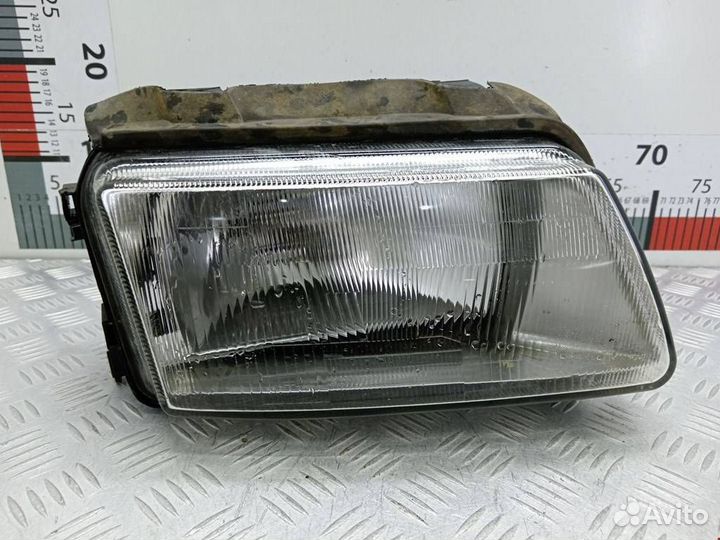 Фара правая Audi A4 B5 1998 8D0941030