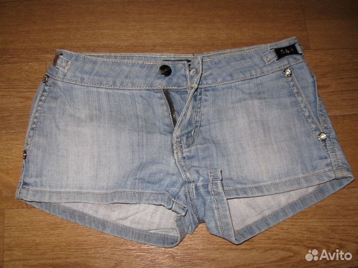 Шорты джинсовые