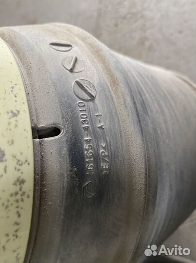 Задние пневмобаллонны Lexus GX460 Prado 150